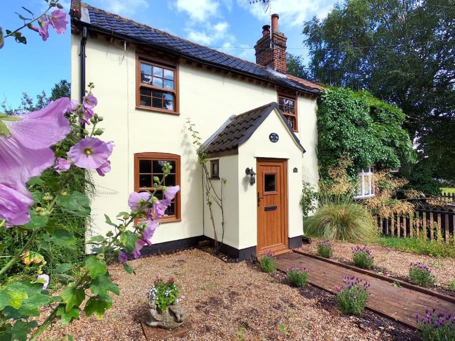 Rose Cottage, 2 Bedroom Cottage With Character, Near Southwold Wrentham Экстерьер фото